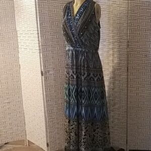Elegant Blue Patterned Maxi Dress